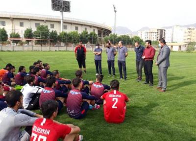 خبرنگاران تیم گل ریحان البرز از استقلال ملاثانی میزبانی نکرد