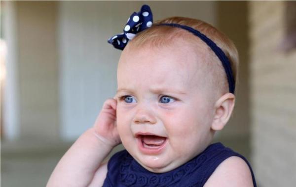 همه چیز درباره عفونت گوش در نوزادان