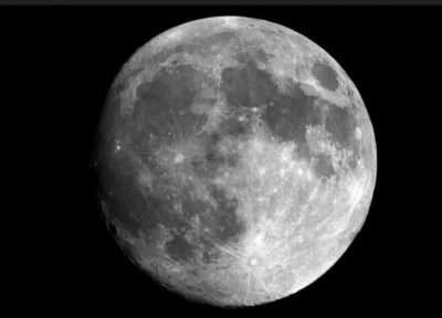 گردش خارق العاده ماه به دور زمین را ببینید