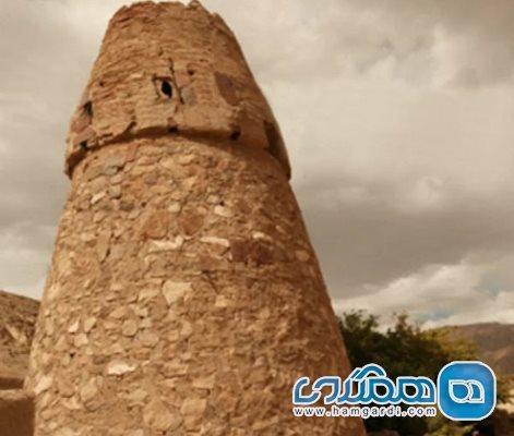 برج افزاد کوهبندان یکی از جاهای دیدنی استان کرمان است