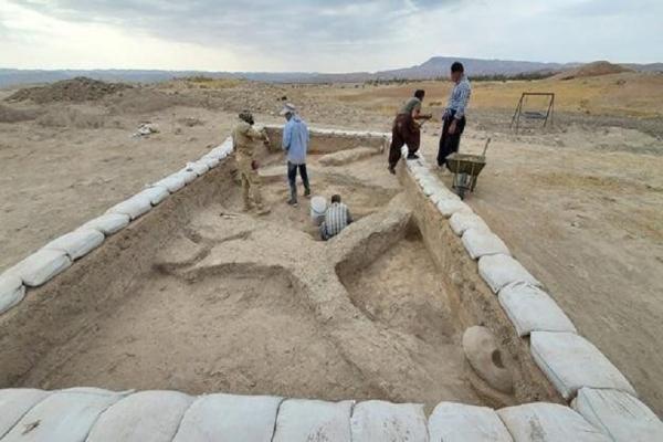 کشف قدیمی ترین کوره گچ پزی در اطراف مهران